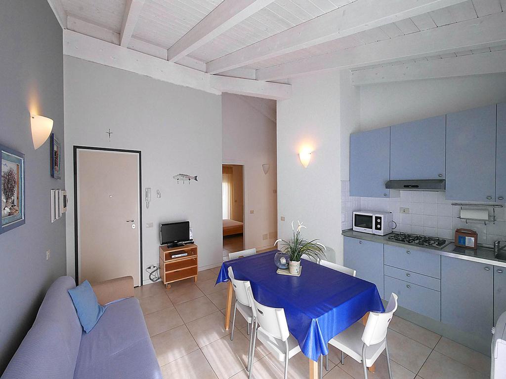 Livia Aparthotel *