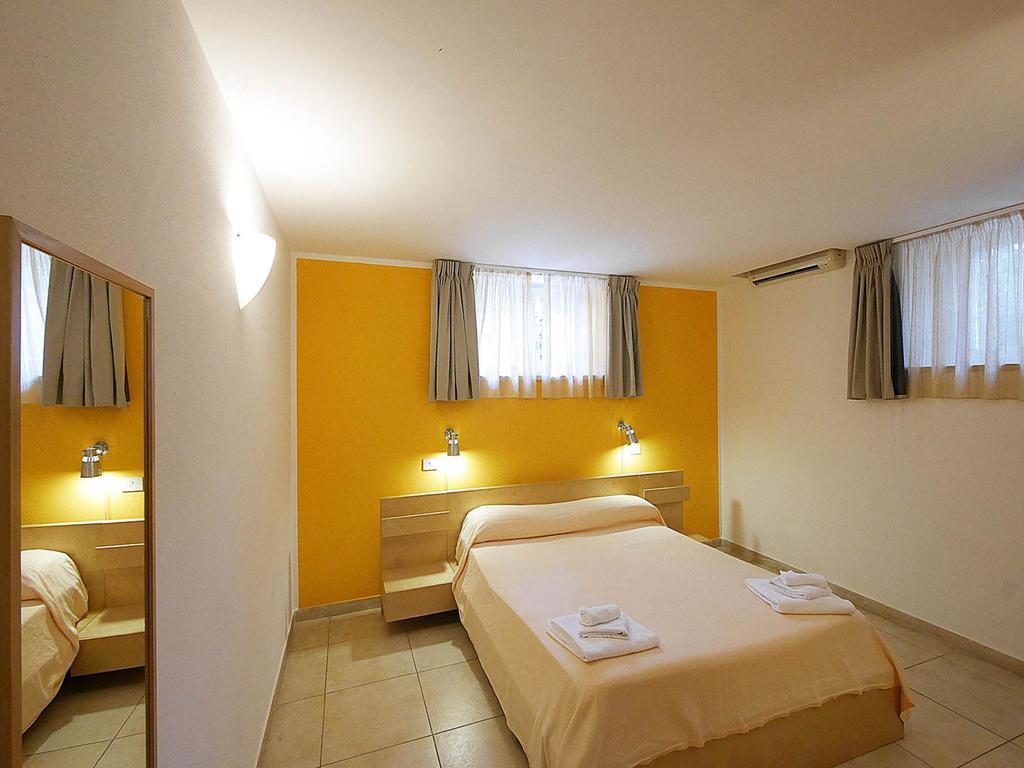 Livia Aparthotel