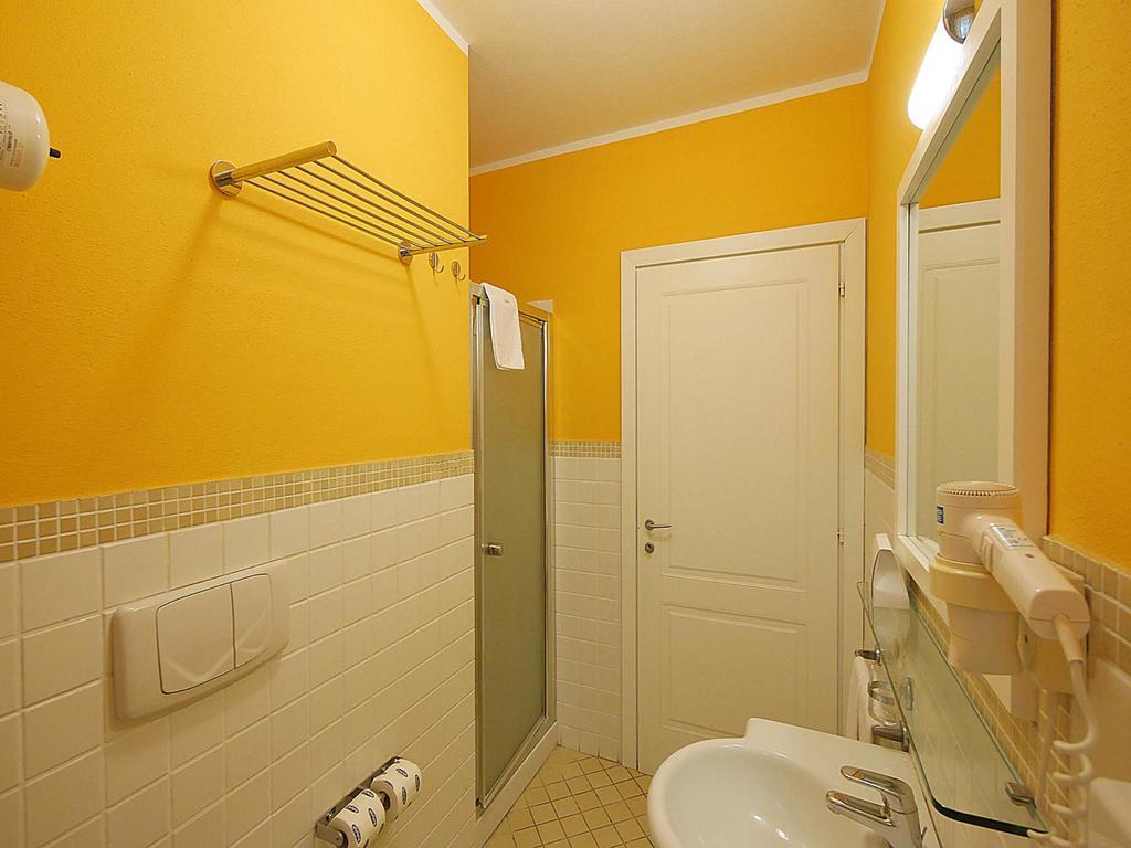 Livia Aparthotel *