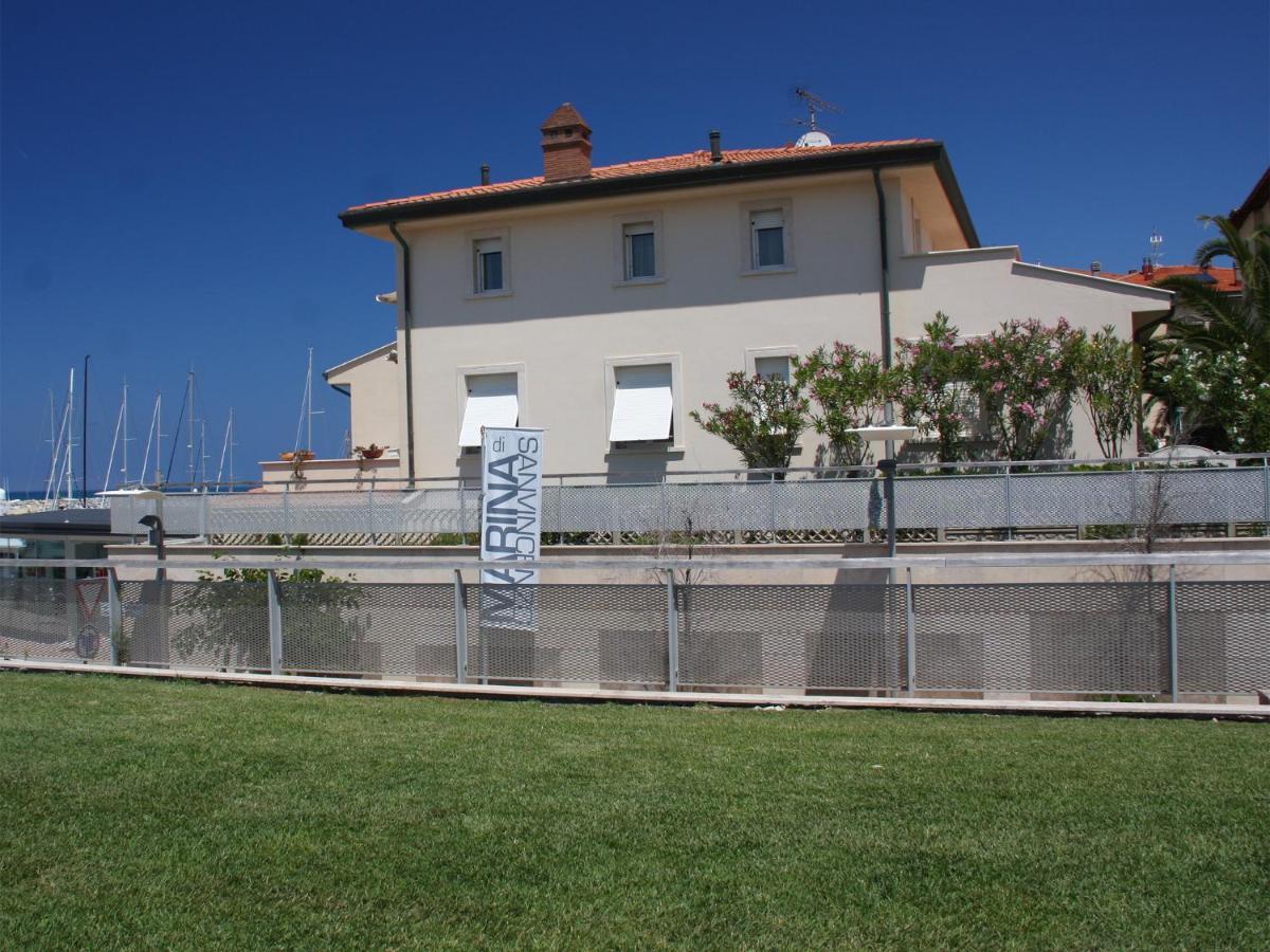 Livia Aparthotel